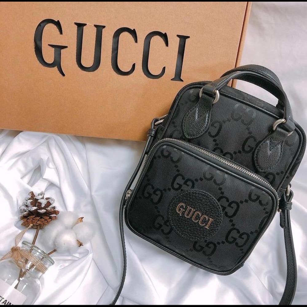 Gucci off the grid shoulder bag